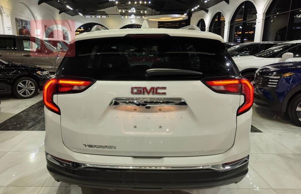 جي ام سي تيراين